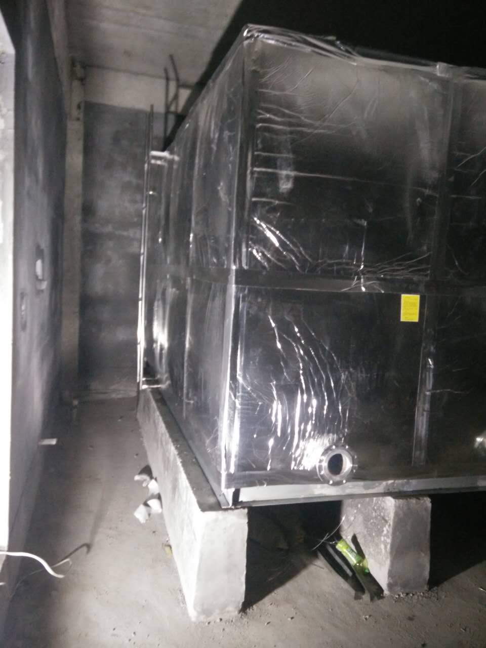 濱州不（bú）鏽鋼水（shuǐ）箱24立方