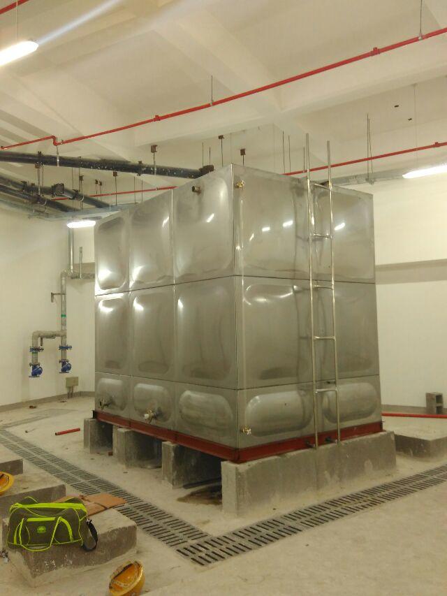 天津安裝不鏽鋼（gāng）水箱實例