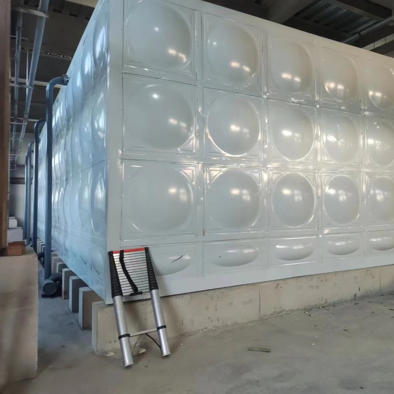 河北唐山曹妃（fēi）甸熱力公司1080立方熱水箱（xiāng）注水完成，圓滿（mǎn）交工